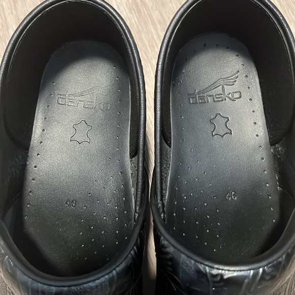 Professional Black Tooled Dansko Shoes - Picture 2 of 5